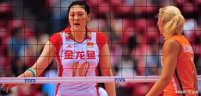 一记扣杀击倒日本主力退役任三个要职凯发k8入口王一梅被誉为郎平第二(图7)